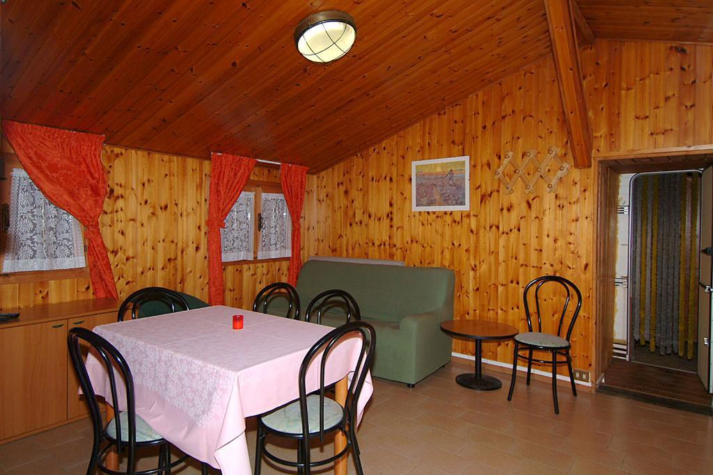 Camping Hotel Au Lac De Como Сорико Экстерьер фото