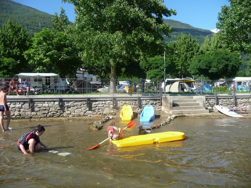 Camping Hotel Au Lac De Como Сорико Экстерьер фото