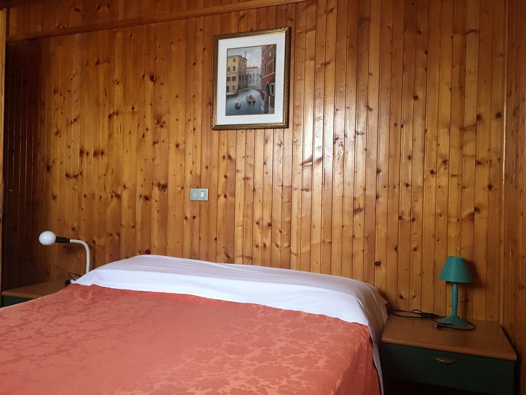 Camping Hotel Au Lac De Como Сорико Экстерьер фото